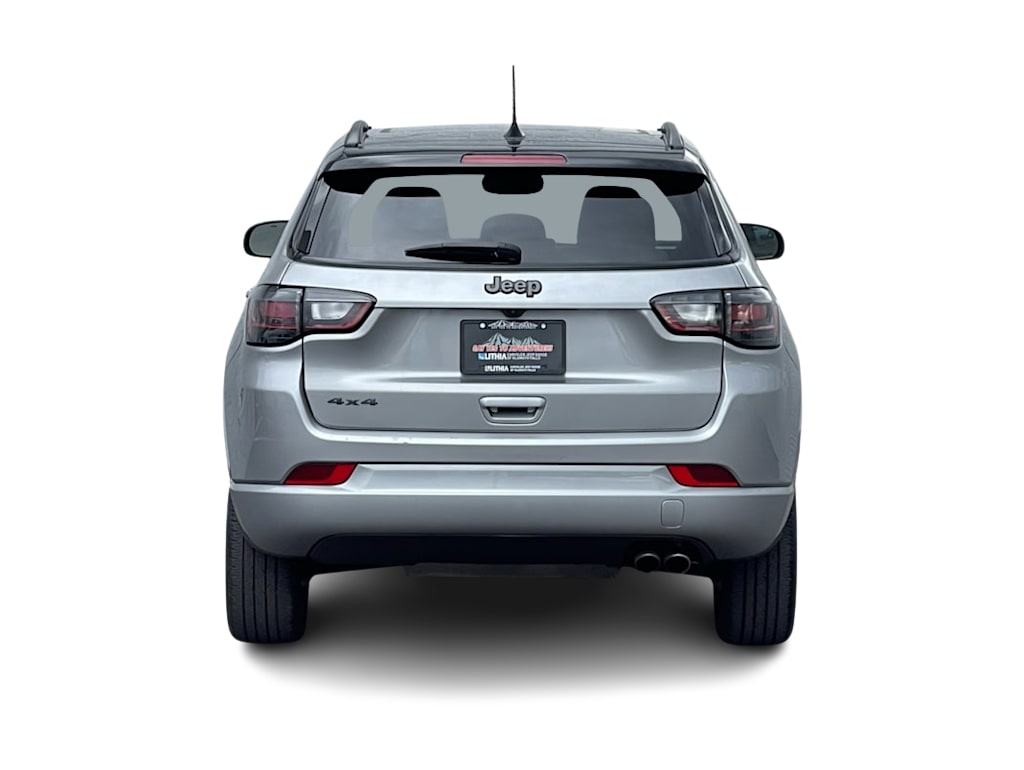 Thumbnail: 2022 Jeep Compass - 4