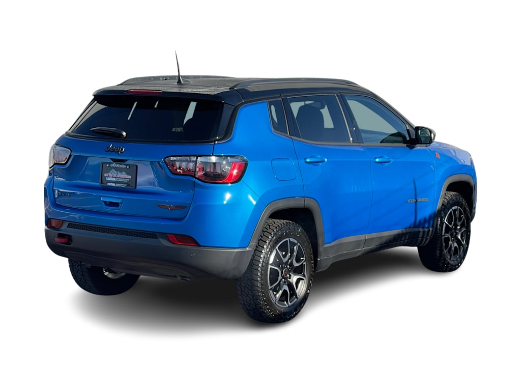 Thumbnail: 2026 Jeep Compass - 19