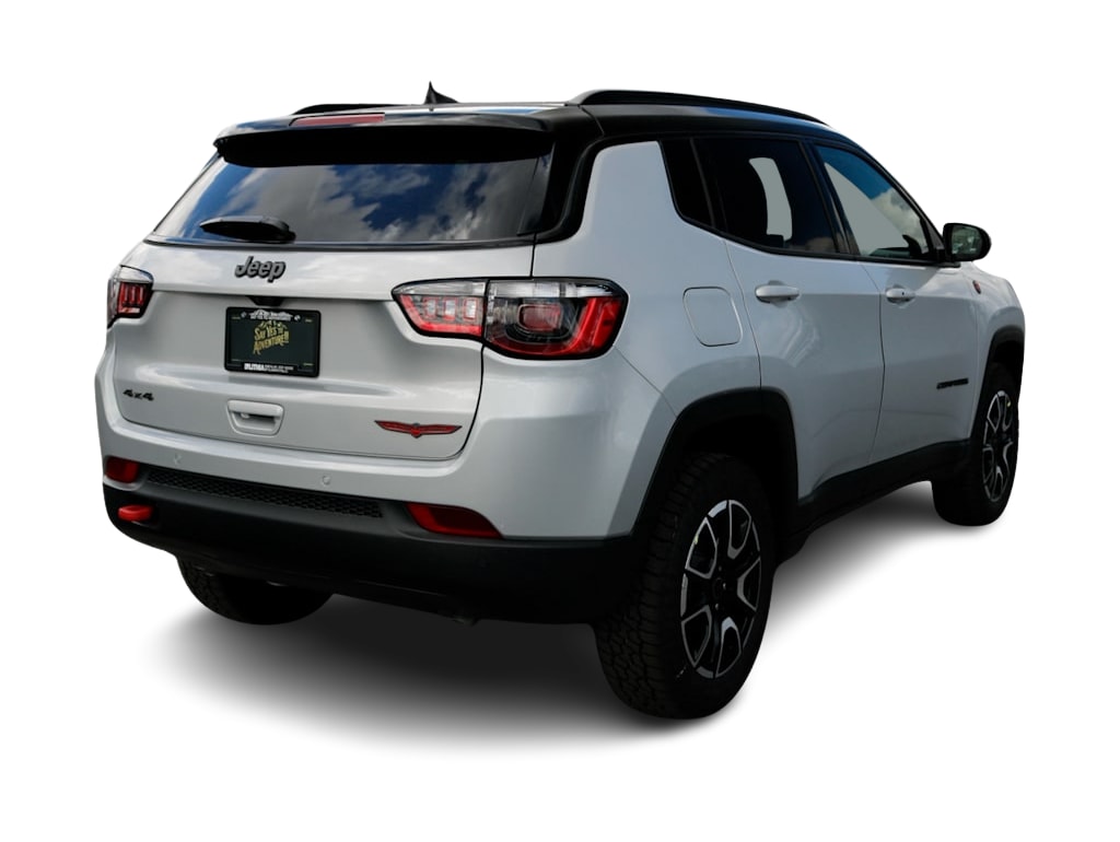 Thumbnail: 2026 Jeep Compass - 14