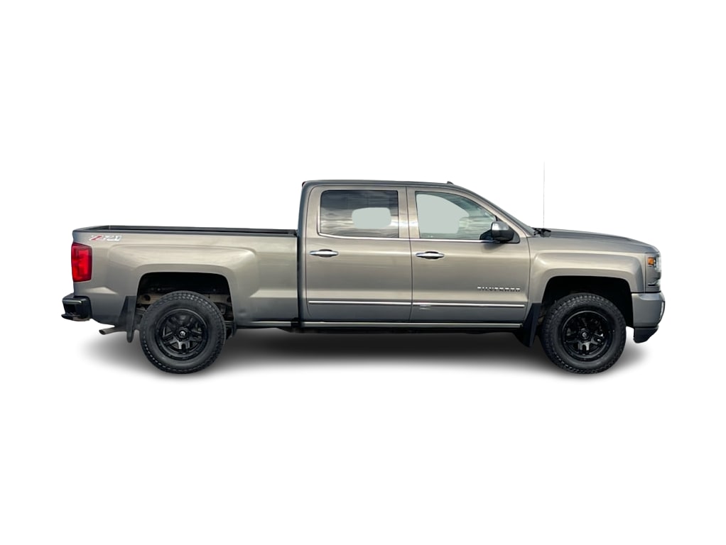 Thumbnail: 2017 Chevrolet Silverado 1500 - 16