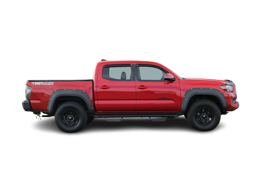 Thumbnail: 2021 Toyota Tacoma - 15