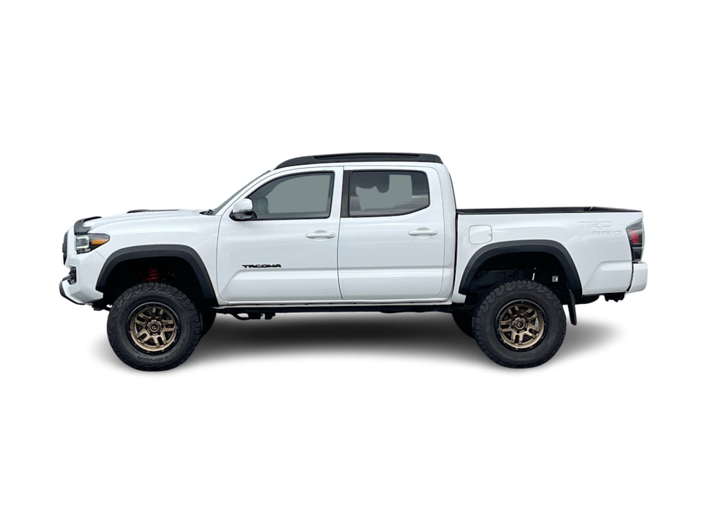 Thumbnail: 2022 Toyota Tacoma - 3