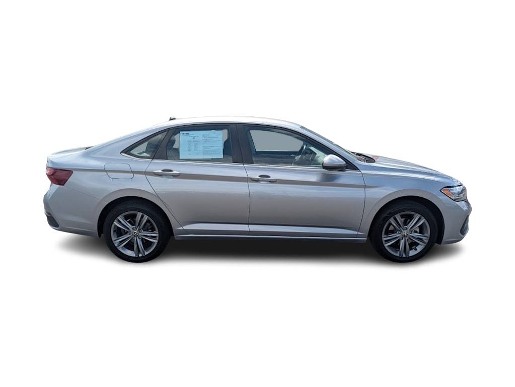 Thumbnail: 2024 Volkswagen Jetta - 15