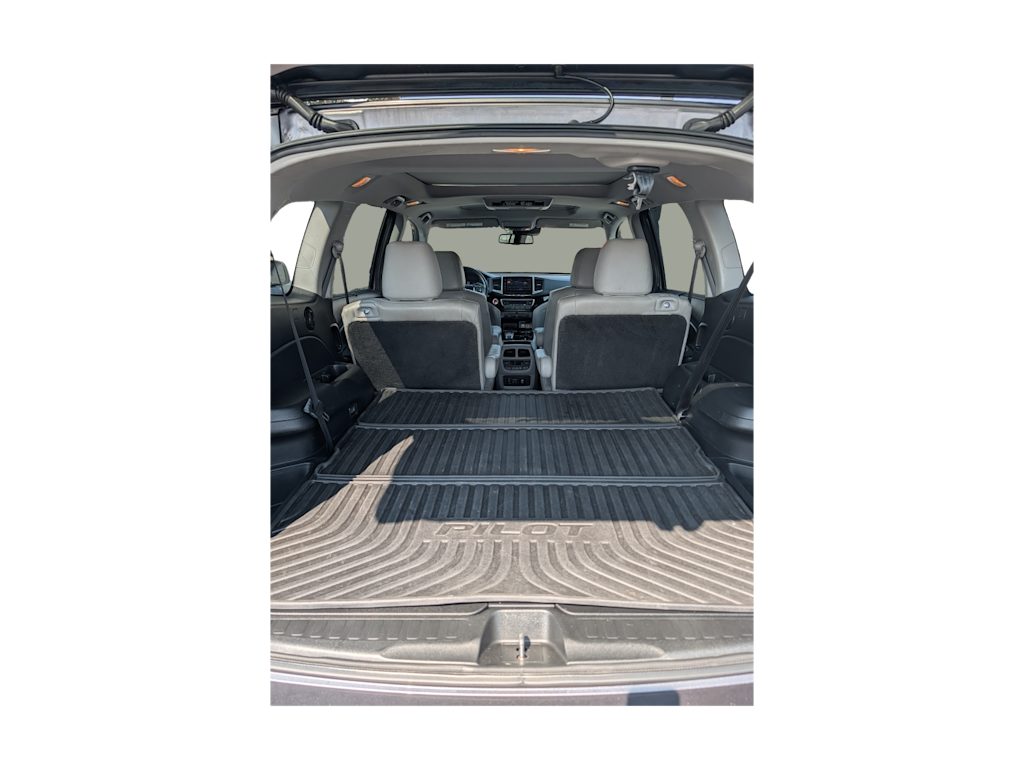 Thumbnail: 2018 Honda Pilot - 15