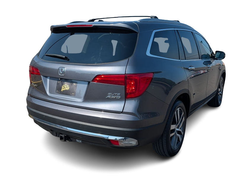 Thumbnail: 2018 Honda Pilot - 17
