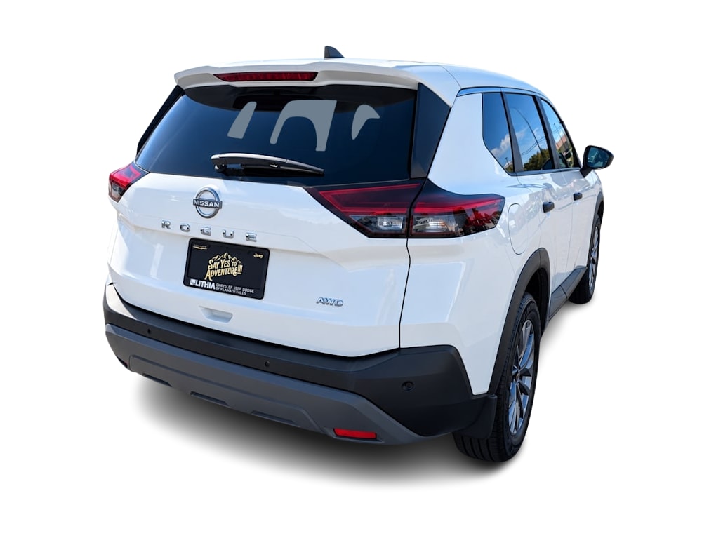 Thumbnail: 2023 Nissan Rogue - 10