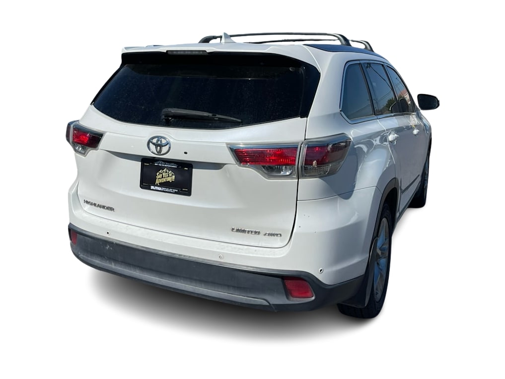 Thumbnail: 2015 Toyota Highlander - 8