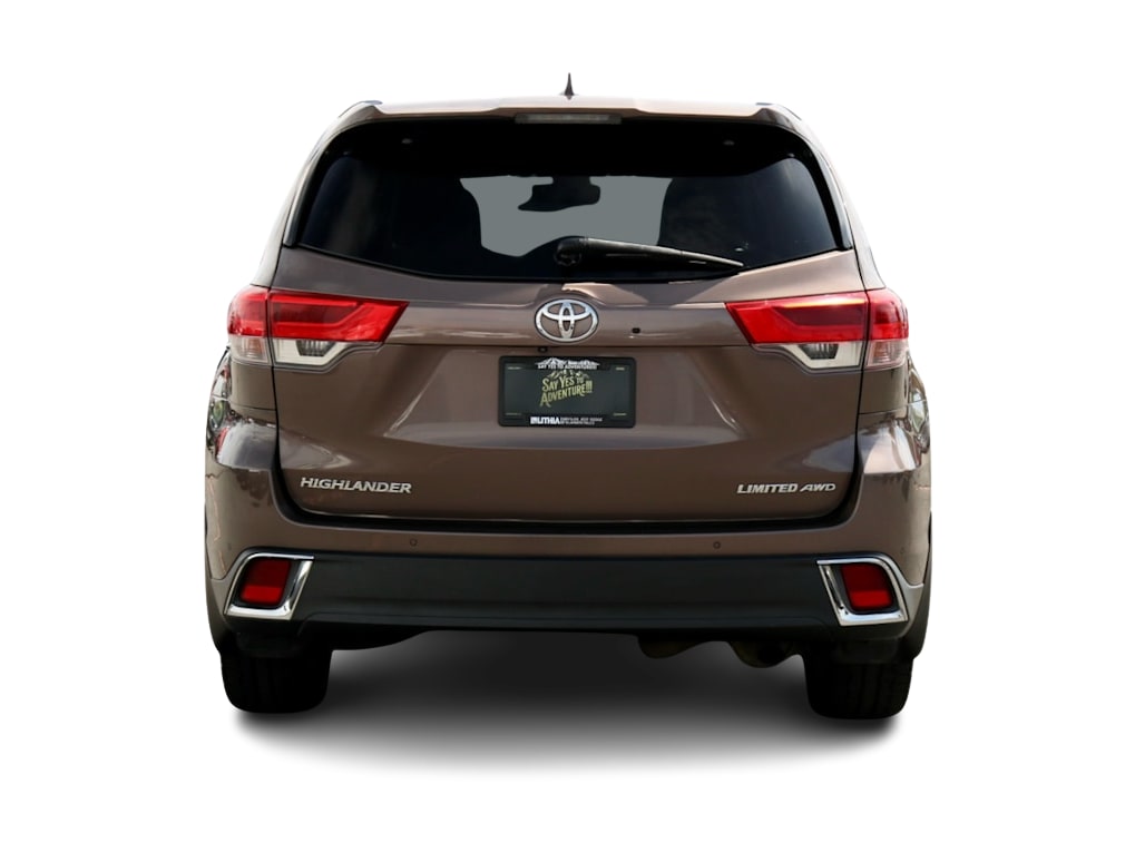 Thumbnail: 2017 Toyota Highlander - 3