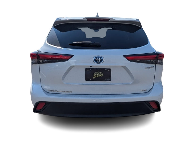 Thumbnail: 2022 Toyota Highlander - 4