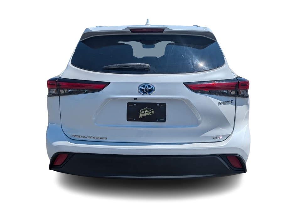 Thumbnail: 2022 Toyota Highlander - 4