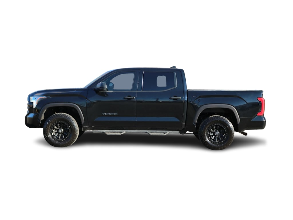 Thumbnail: 2024 Toyota Tundra - 3