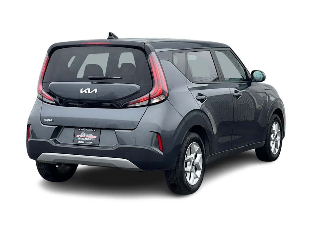 Thumbnail: 2023 Kia Soul - 18