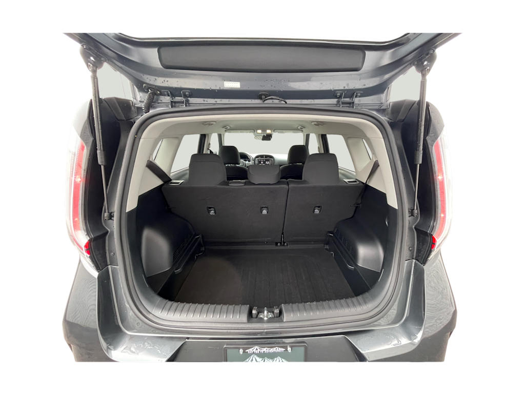 Thumbnail: 2023 Kia Soul - 15