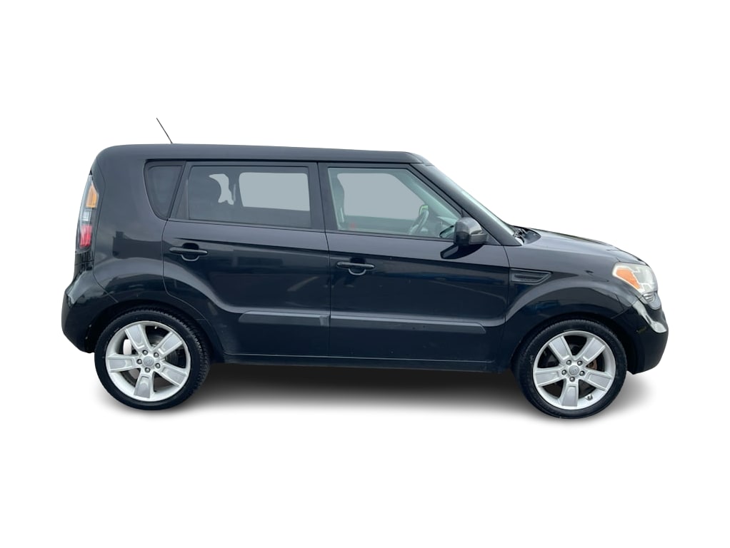 Thumbnail: 2011 Kia Soul - 16