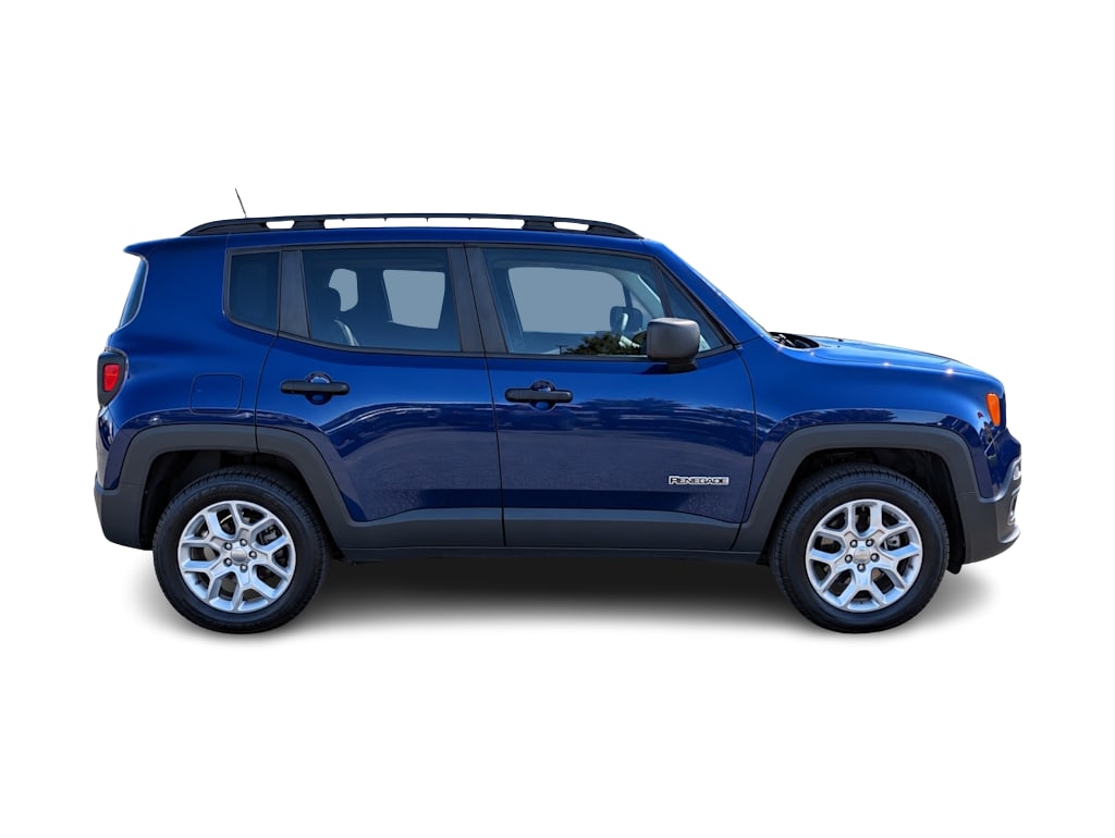 Thumbnail: 2018 Jeep Renegade - 10