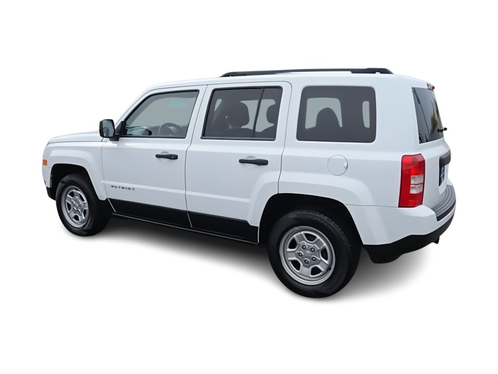 Thumbnail: 2013 Jeep Patriot - 22