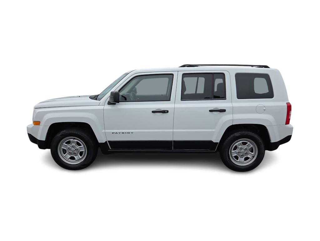 Thumbnail: 2013 Jeep Patriot - 26
