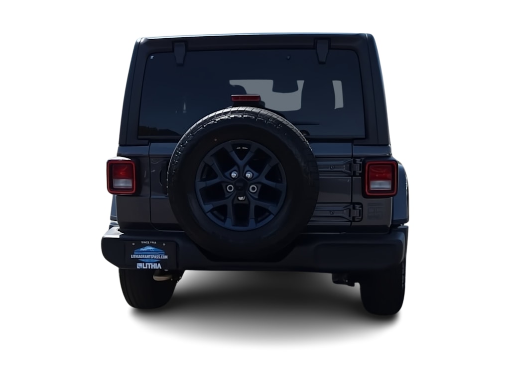 Thumbnail: 2026 Jeep Wrangler - 22
