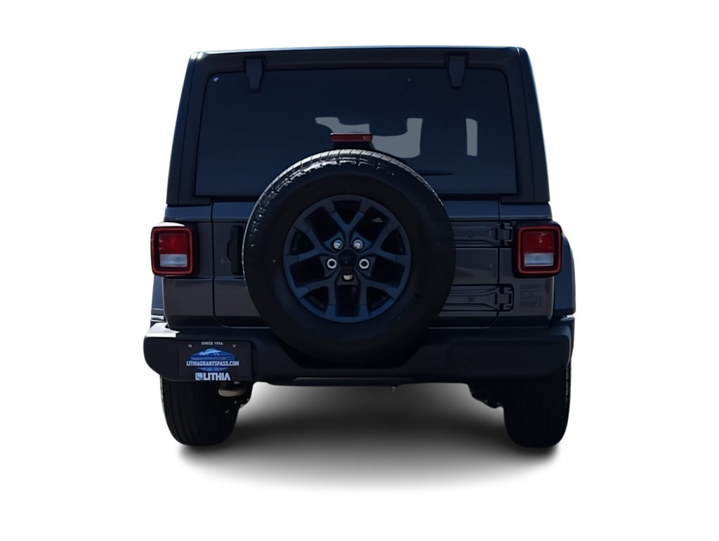 Thumbnail: 2026 Jeep Wrangler - 5