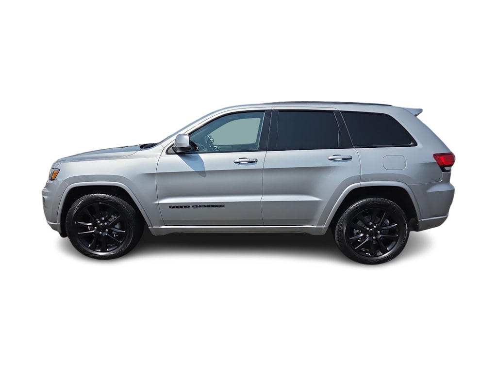 Thumbnail: 2018 Jeep Grand Cherokee - 24