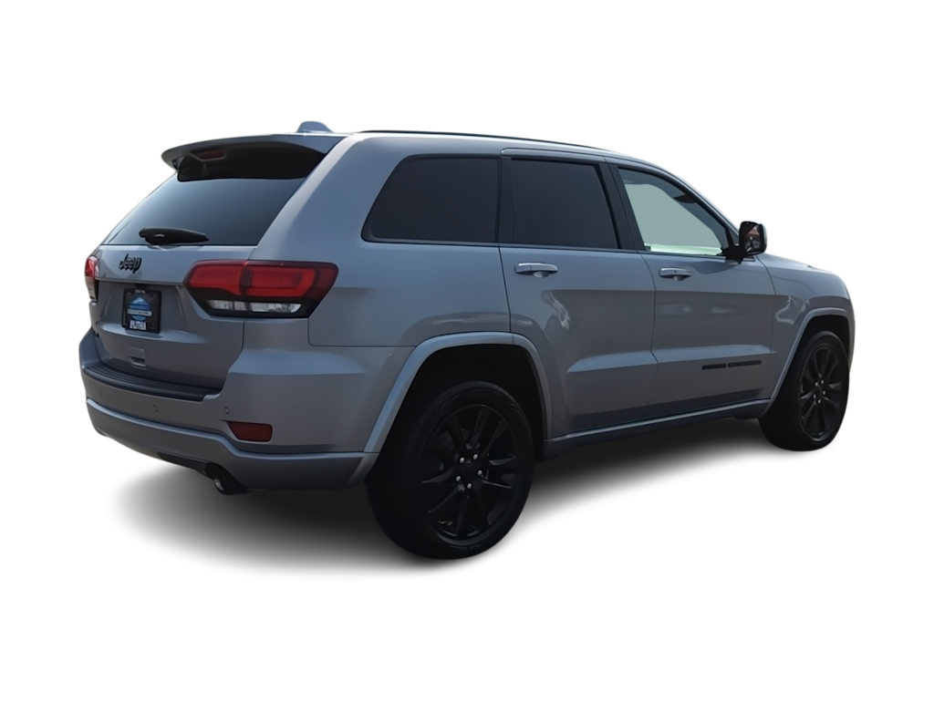 Thumbnail: 2018 Jeep Grand Cherokee - 22