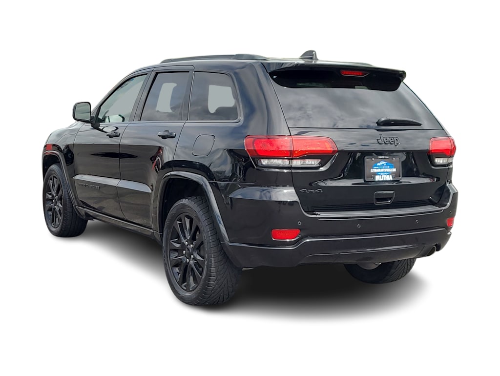 Thumbnail: 2017 Jeep Grand Cherokee - 25