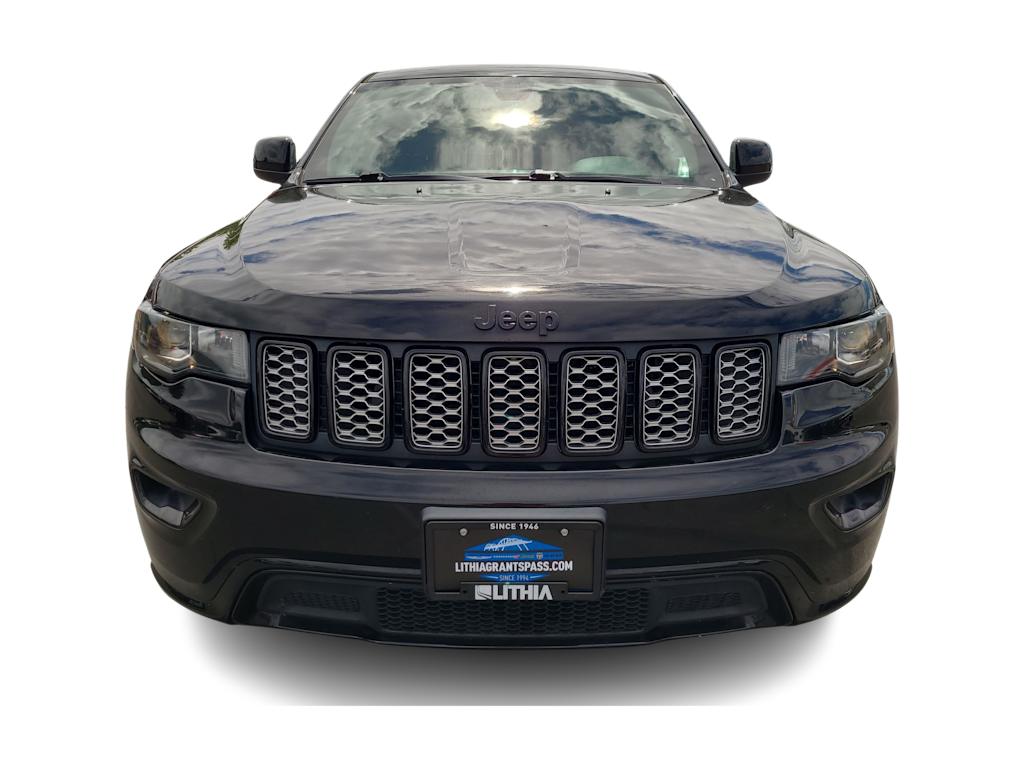 Thumbnail: 2017 Jeep Grand Cherokee - 26