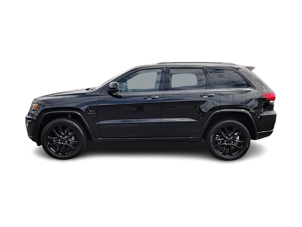 Thumbnail: 2017 Jeep Grand Cherokee - 20