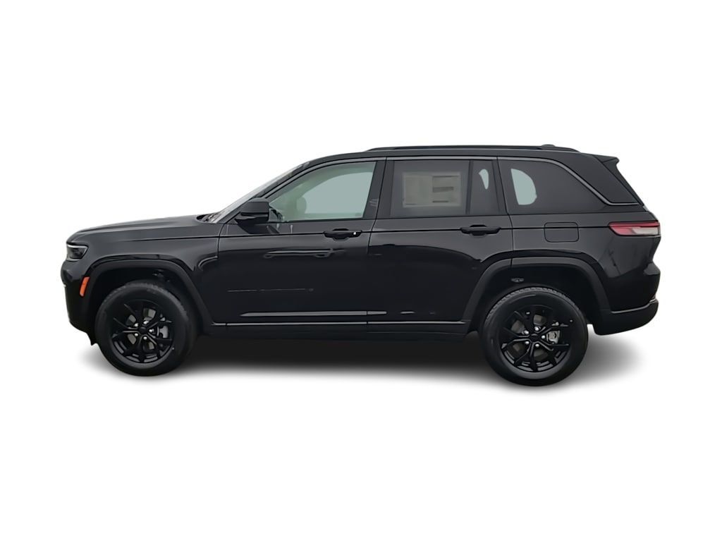 Thumbnail: 2026 Jeep Grand Cherokee - 3