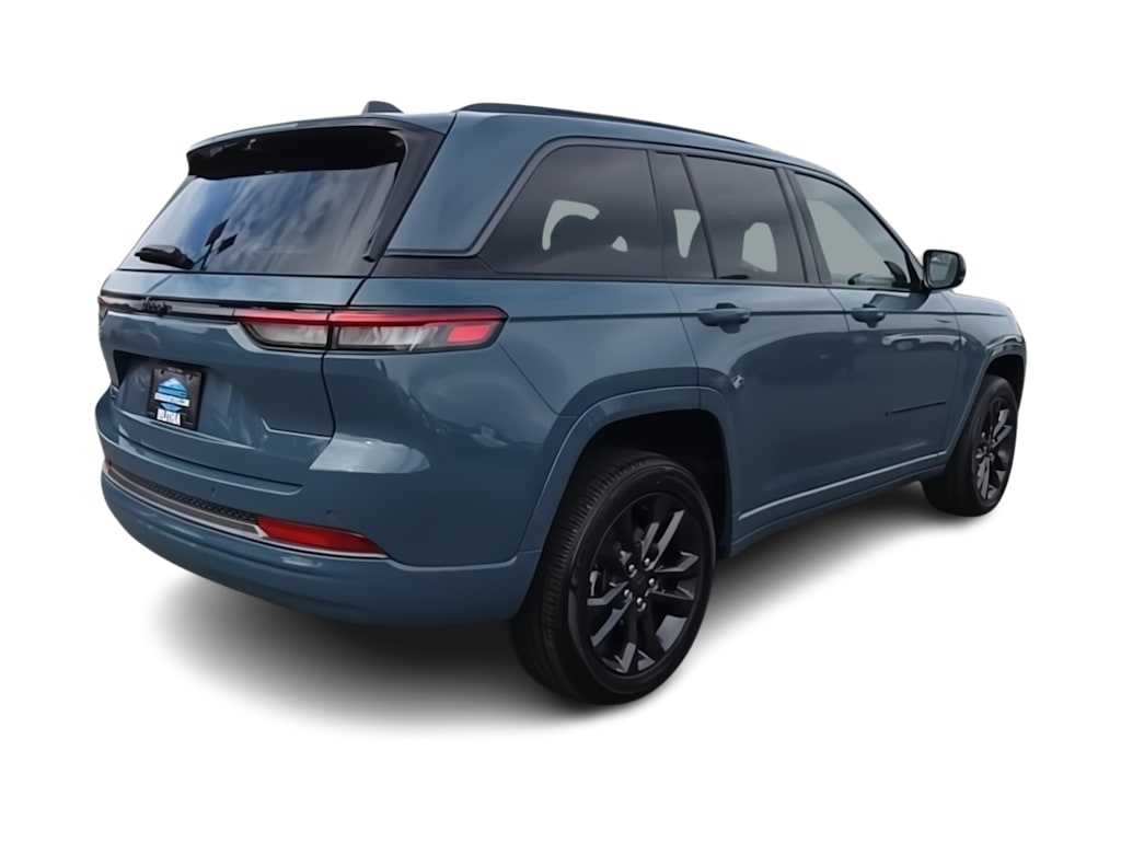 Thumbnail: 2026 Jeep Grand Cherokee - 23