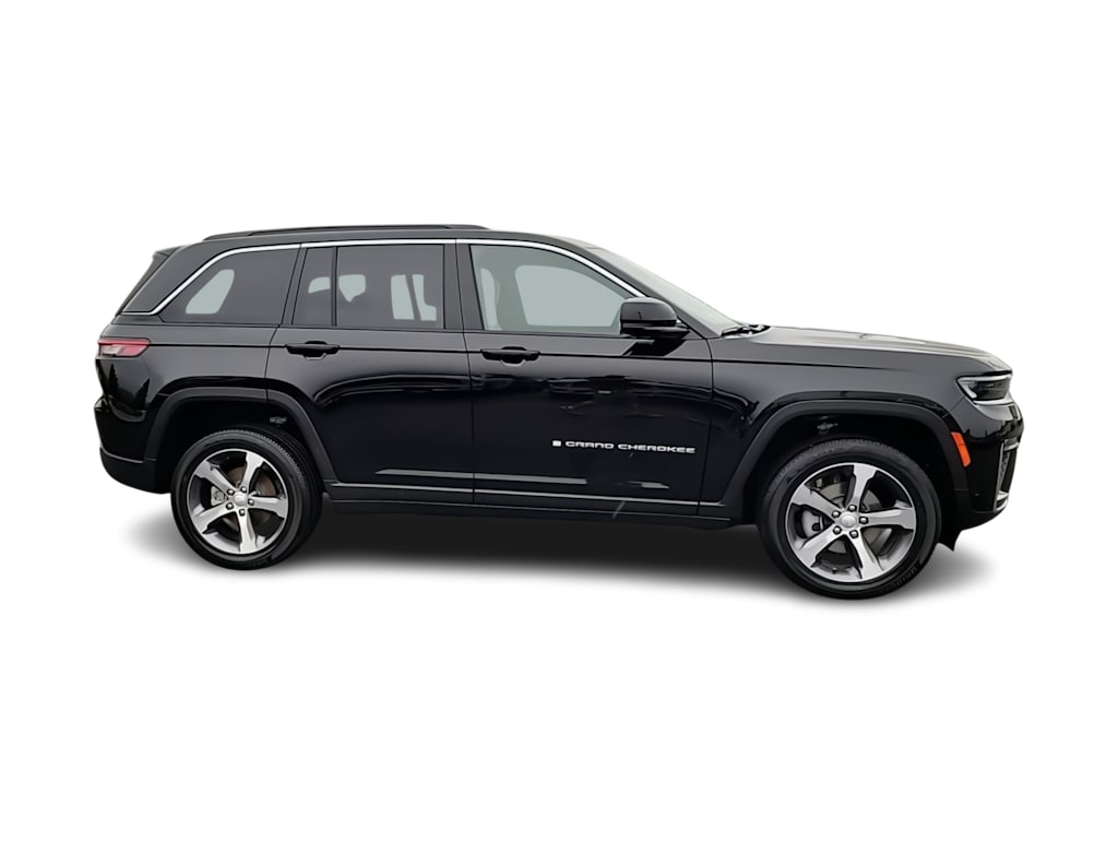 Thumbnail: 2026 Jeep Grand Cherokee - 22