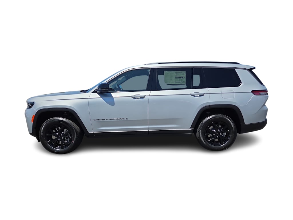 Thumbnail: 2026 Jeep Grand Cherokee L - 23