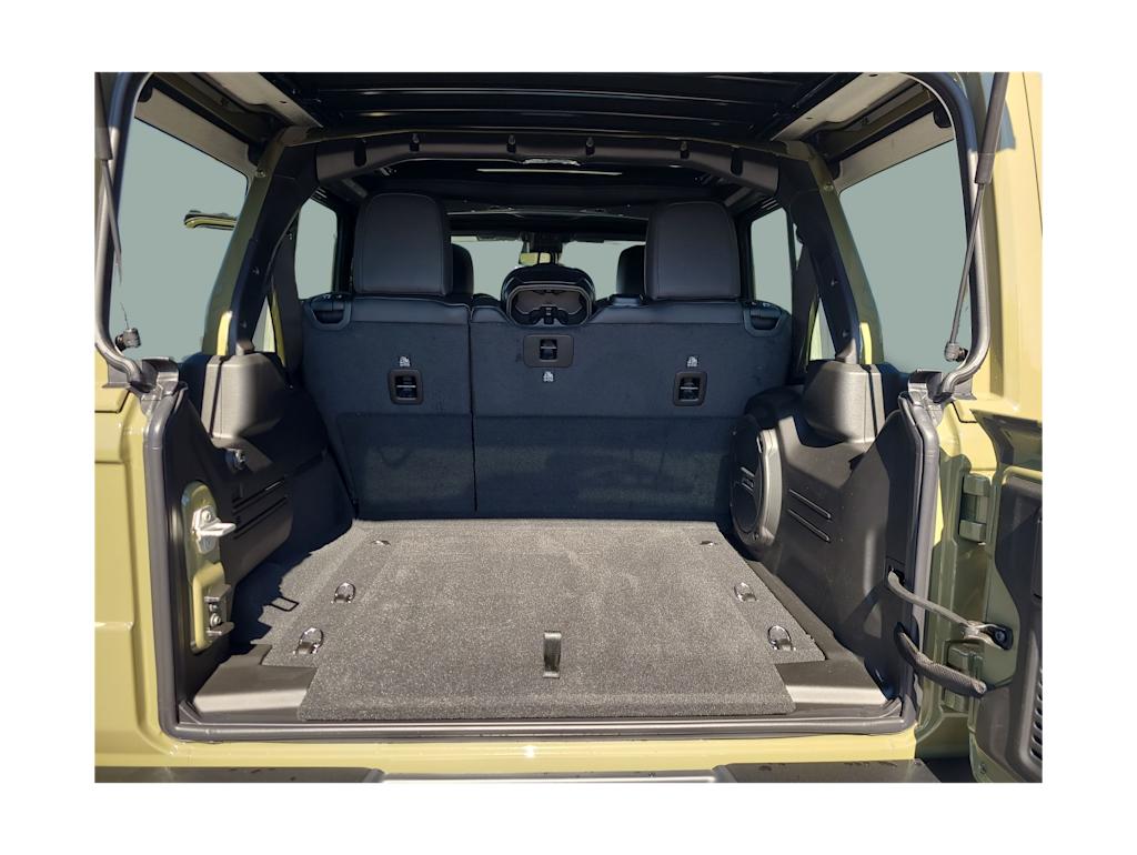 Thumbnail: 2026 Jeep Wrangler - 16