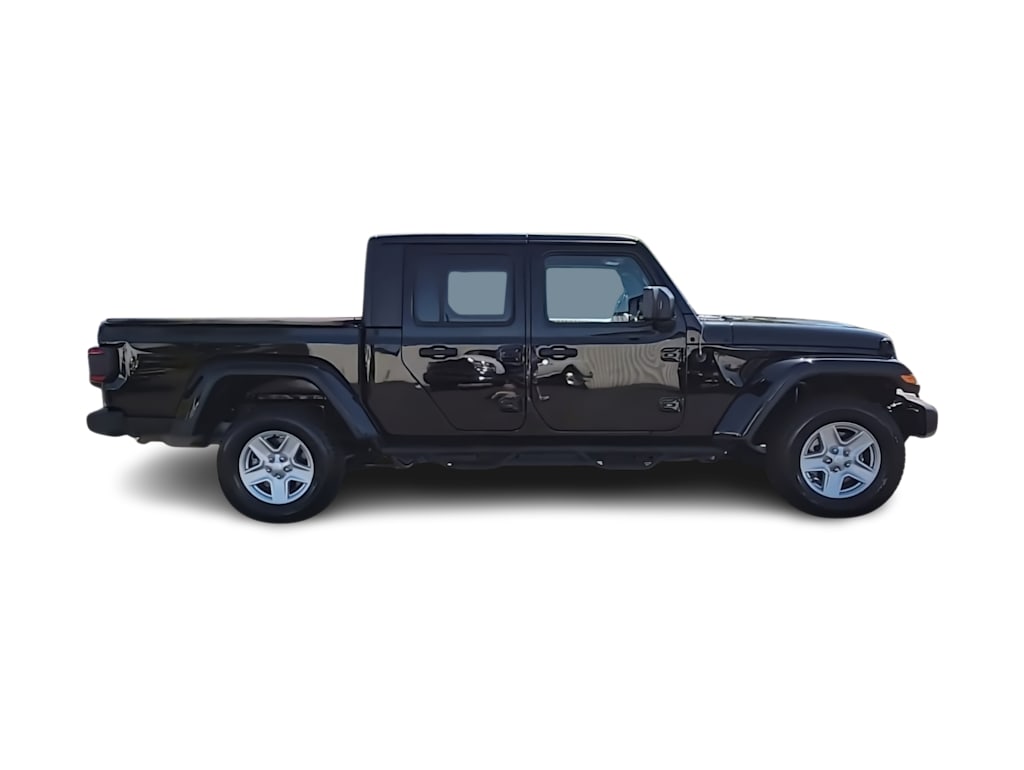 Thumbnail: 2021 Jeep Gladiator - 23