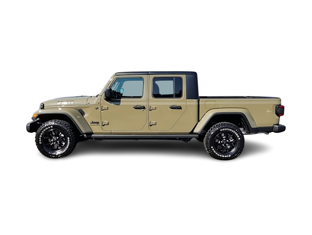 Thumbnail: 2025 Jeep Gladiator - 22