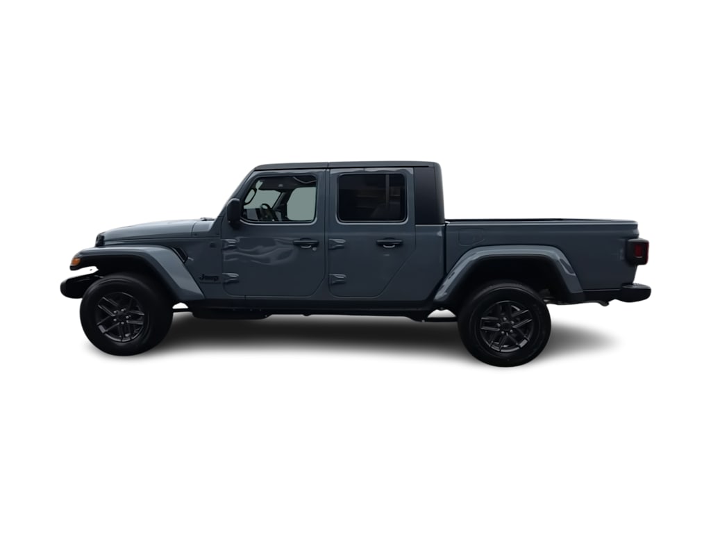 Thumbnail: 2026 Jeep Gladiator - 20