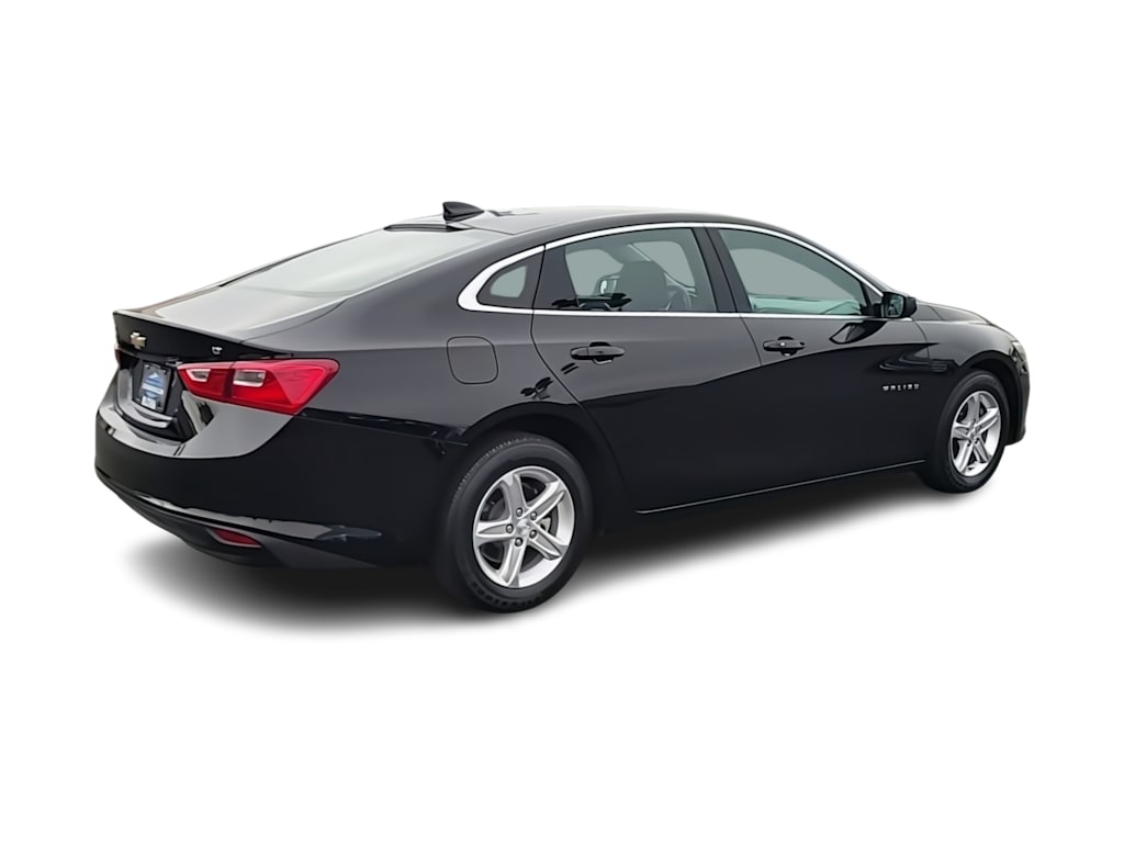 Thumbnail: 2023 Chevrolet Malibu - 23