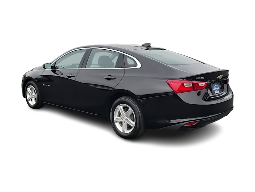 Thumbnail: 2023 Chevrolet Malibu - 4