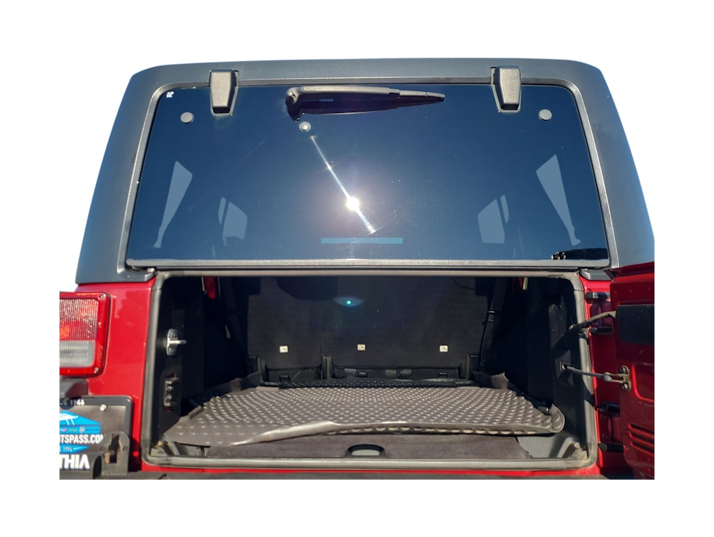 Thumbnail: 2011 Jeep Wrangler - 16