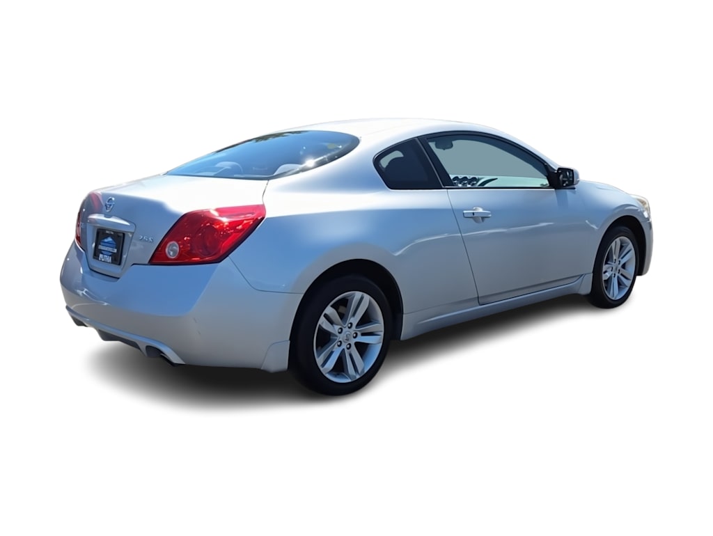 Thumbnail: 2011 Nissan Altima - 21