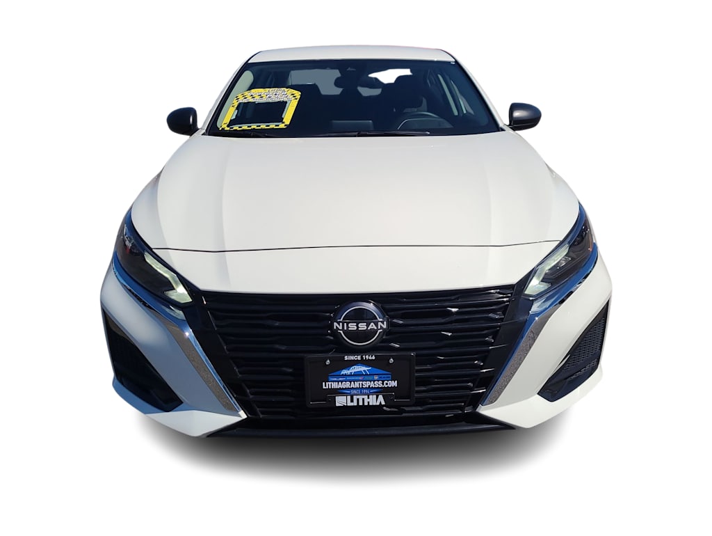 Thumbnail: 2025 Nissan Altima - 27