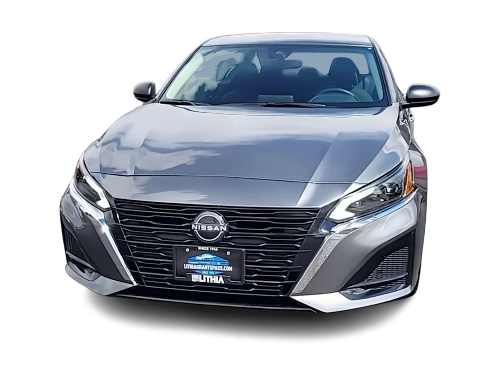 Thumbnail: 2025 Nissan Altima - 6
