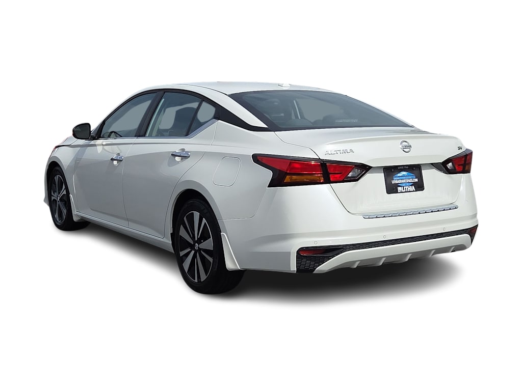 Thumbnail: 2022 Nissan Altima - 25