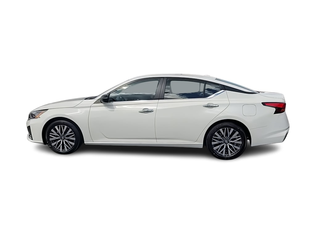 Thumbnail: 2025 Nissan Altima - 20