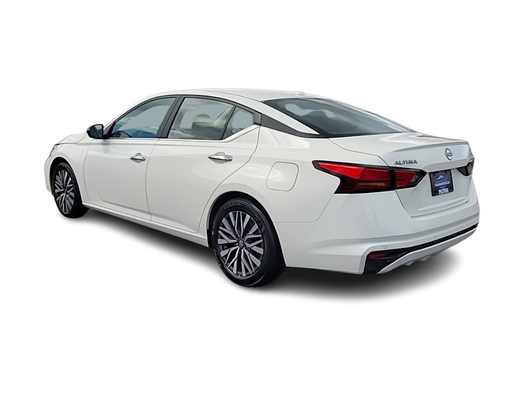 Thumbnail: 2025 Nissan Altima - 4