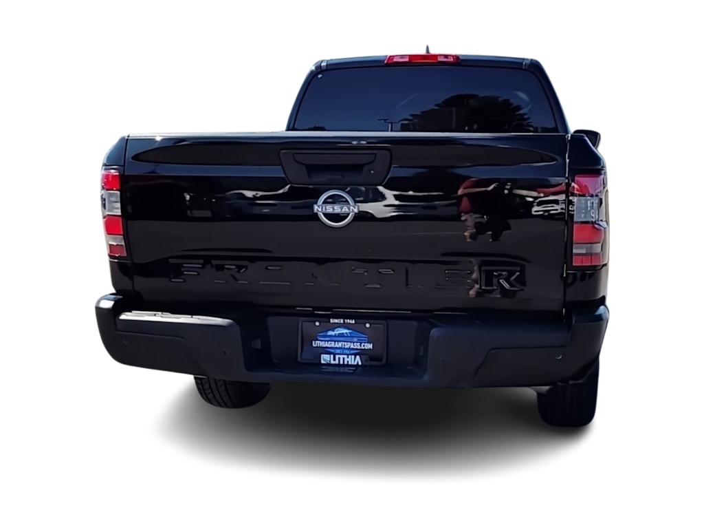Thumbnail: 2022 Nissan Frontier - 5