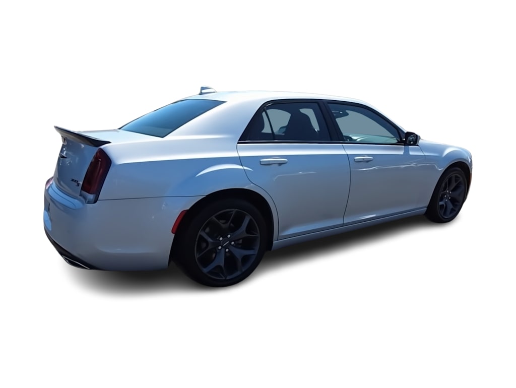 Thumbnail: 2021 Chrysler 300 - 20