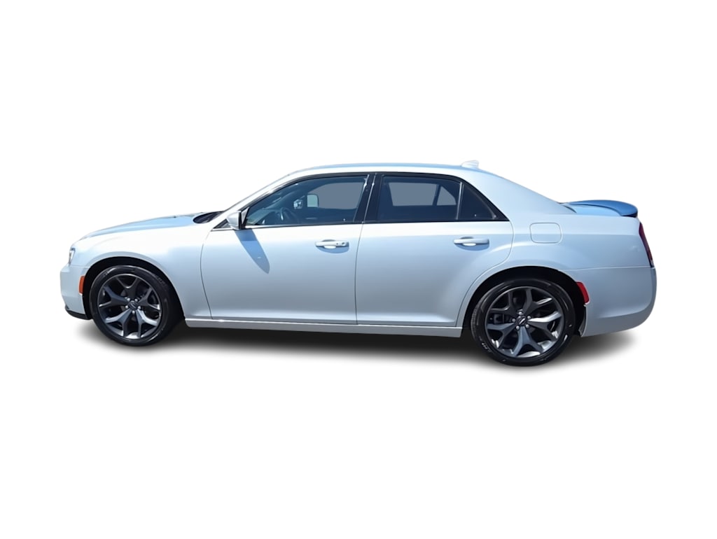 Thumbnail: 2021 Chrysler 300 - 19