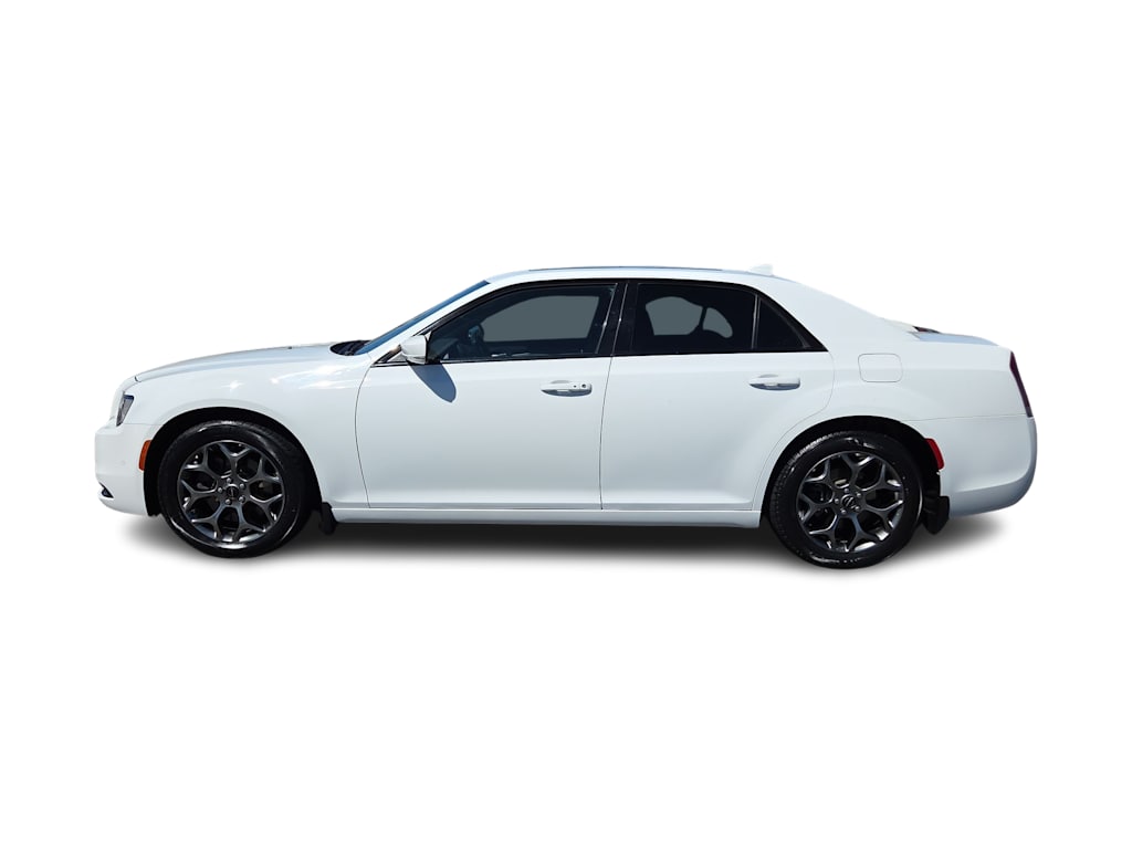Thumbnail: 2017 Chrysler 300 - 23