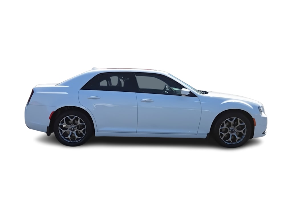 Thumbnail: 2017 Chrysler 300 - 22